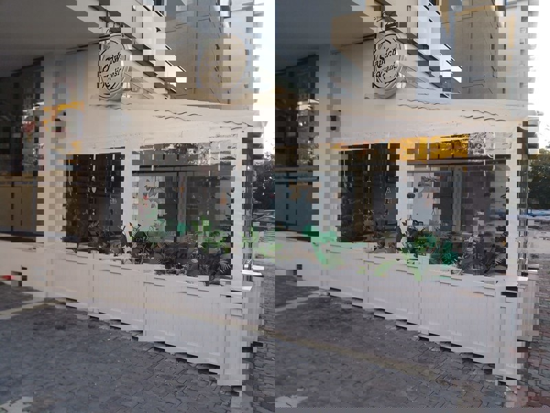 Şeffaf Branda ve Balkon Kapama Sistemleri